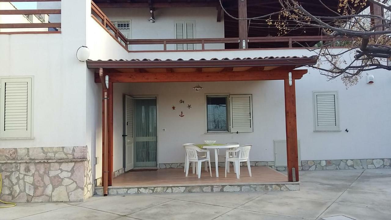 Casa Vacanza Demi Alcamo Marina Exterior photo